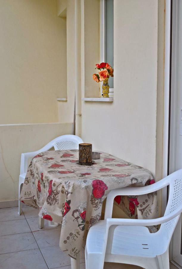 Stelios Studios Chrissi Akti Chania Exterior foto
